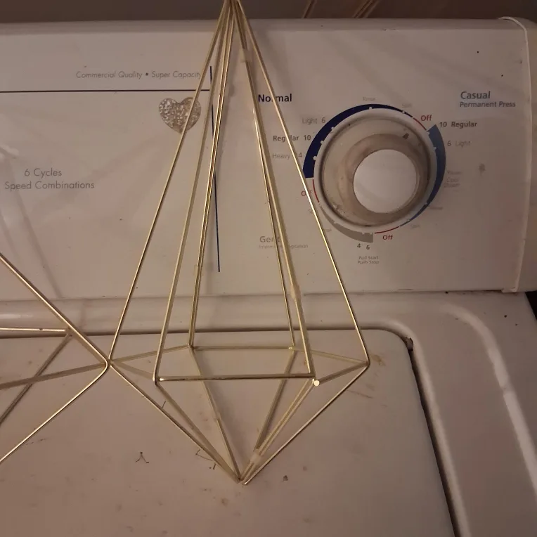 Gold Geometric Hanging Decor image indicator(3)