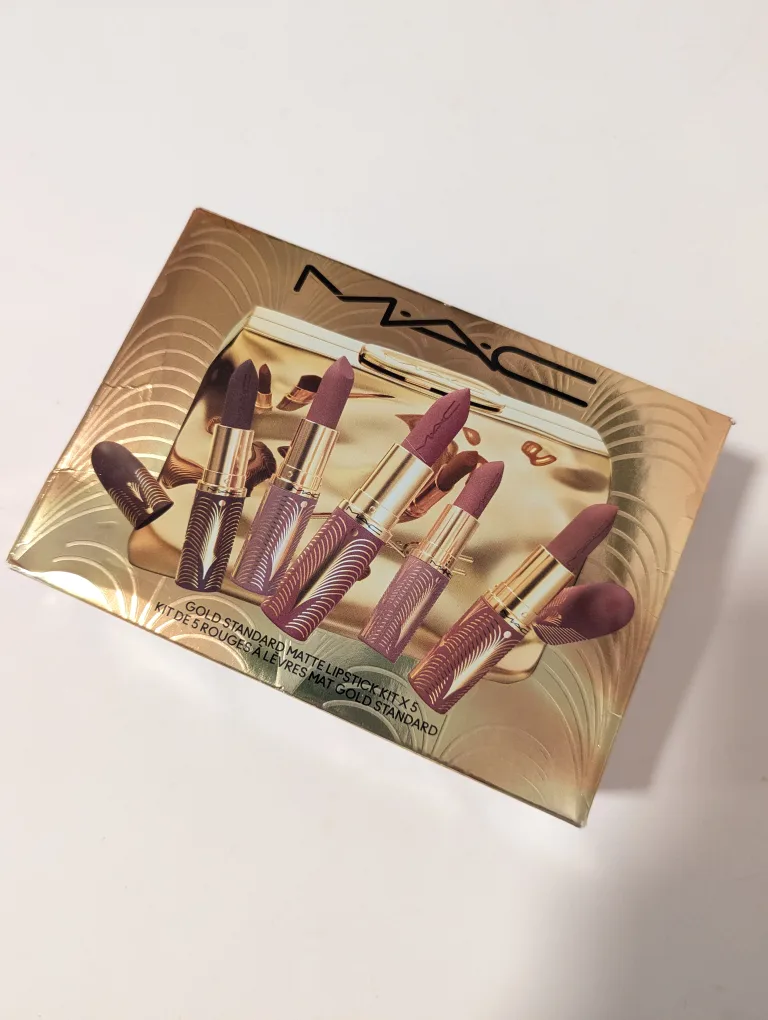 MAC Gold Standard Matte Lipstick Kit x 5 thumbnail