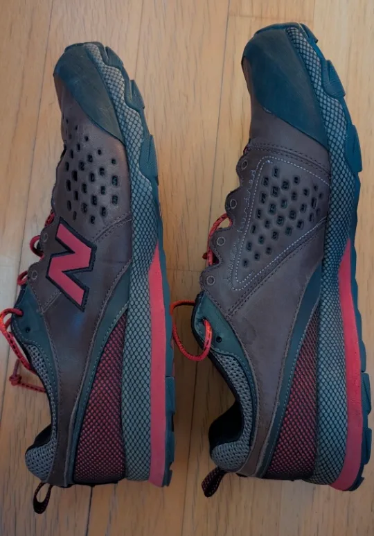 NEW BALANCE Brown Trail Running Shoes MENS 12 EU 46.5 image indicator(4)