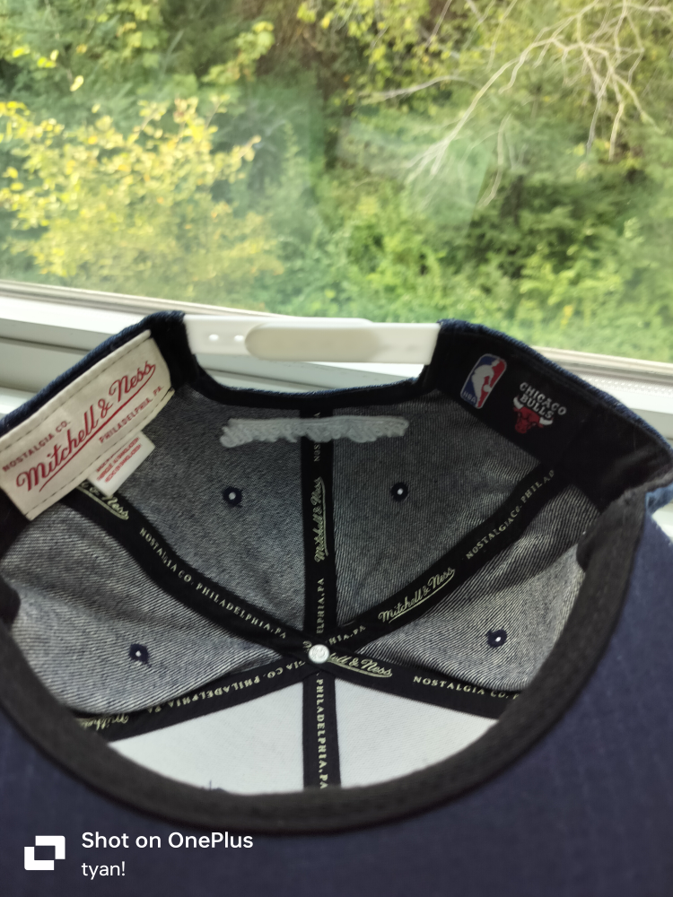 Mitchell & Ness Chicago Bulls Cap - photo 4