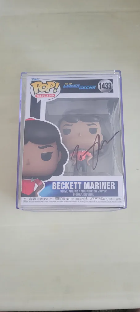 Funko Pop! Beckett Mariner #1433 Signed thumbnail