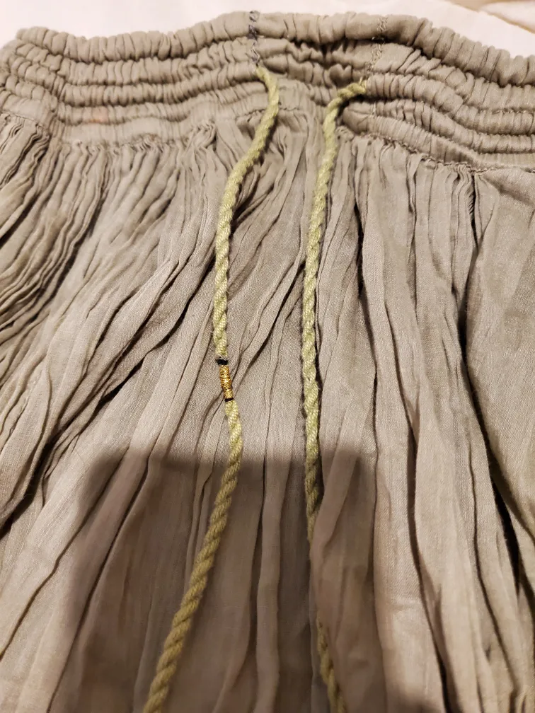 Smart set 100% cotton green maxi skirt + white lace detail cami image indicator(4)