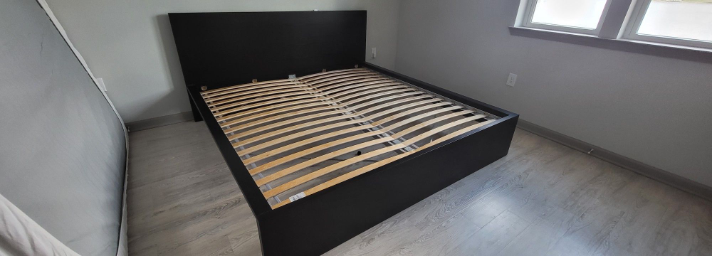 king Sized IKEA Malm Bed Frame with 4 Storage Drawers - photo 2