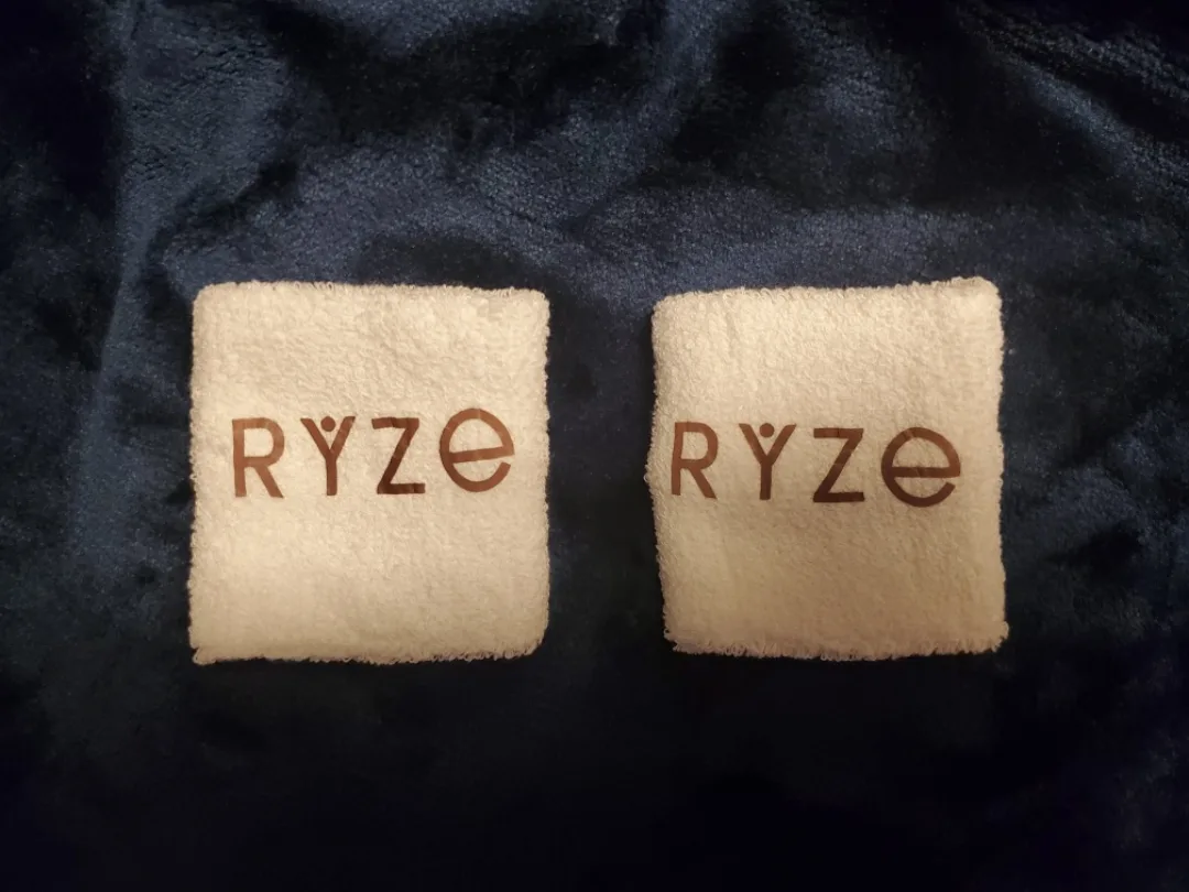 Ryze Wristbands - Set of 2 #freecycle thumbnail