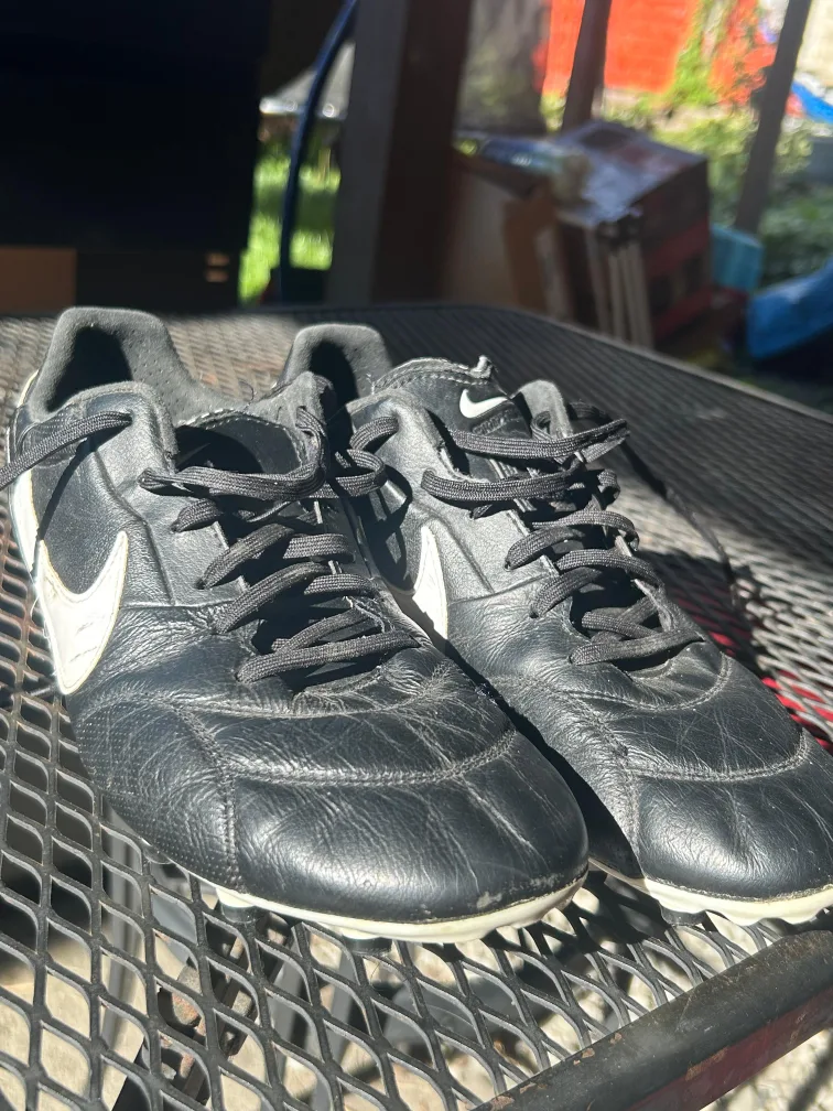 Nike Premier Soccer Cleats - Size 10 thumbnail
