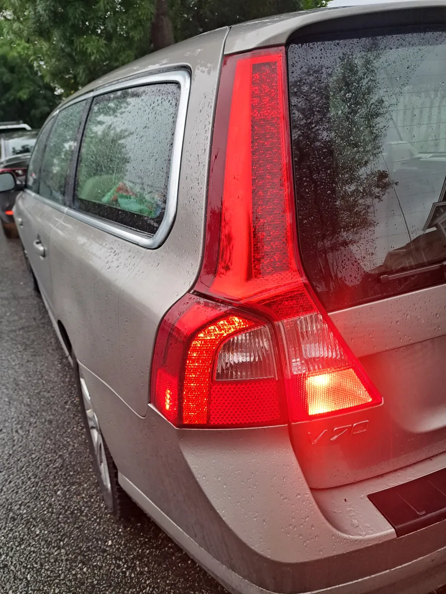 ~~2008- volvo v70~ v6 3.2 l ( w/timing chain!!) image indicator(5)