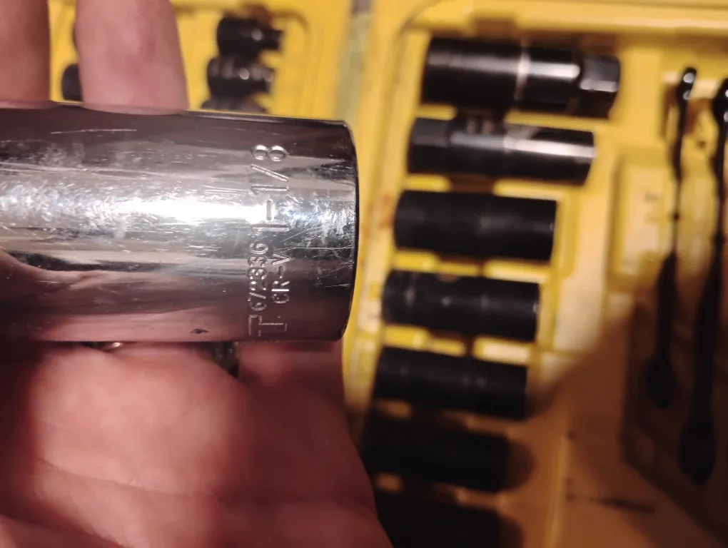 Stanley Socket Set with Case MAKE AN OFFER image indicator(8)