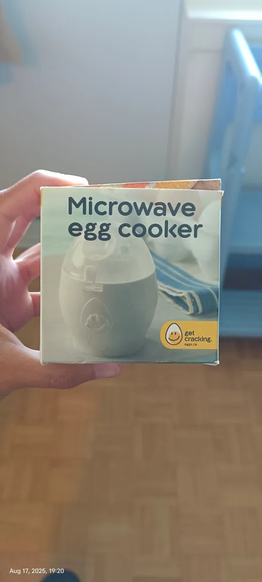 Microwave Egg Cooker - New in Box thumbnail