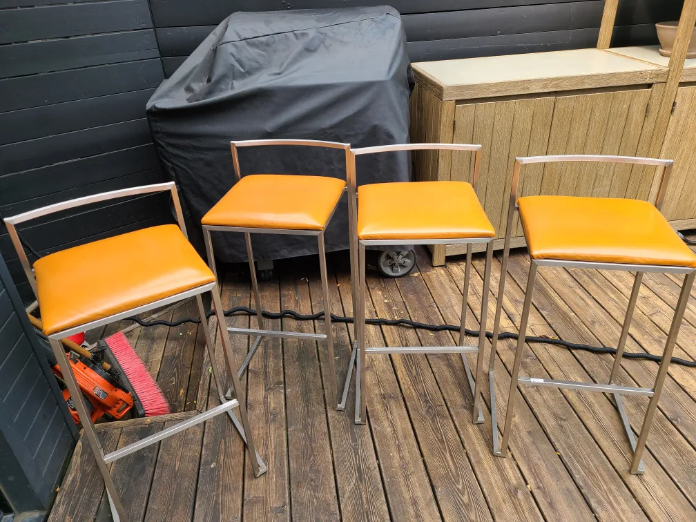 Set of 4 leather Orange Bar Stools thumbnail