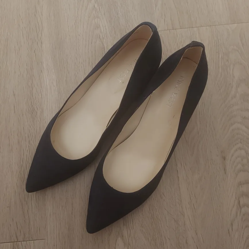 Nine West Size 7.5 classic shoes woman party NEW image indicator(4)