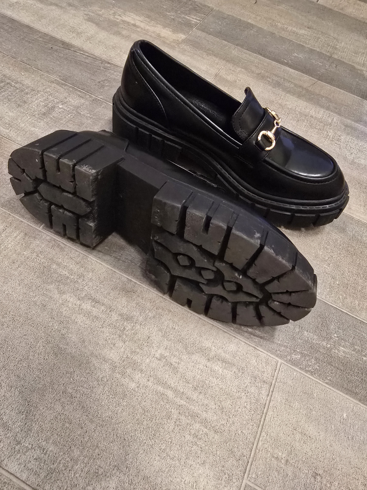 Steve Madden Black Loafers - Size 8 - photo 4
