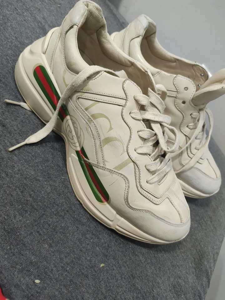 Gucci White Leather Sneakers Size 7.5 image indicator(7)