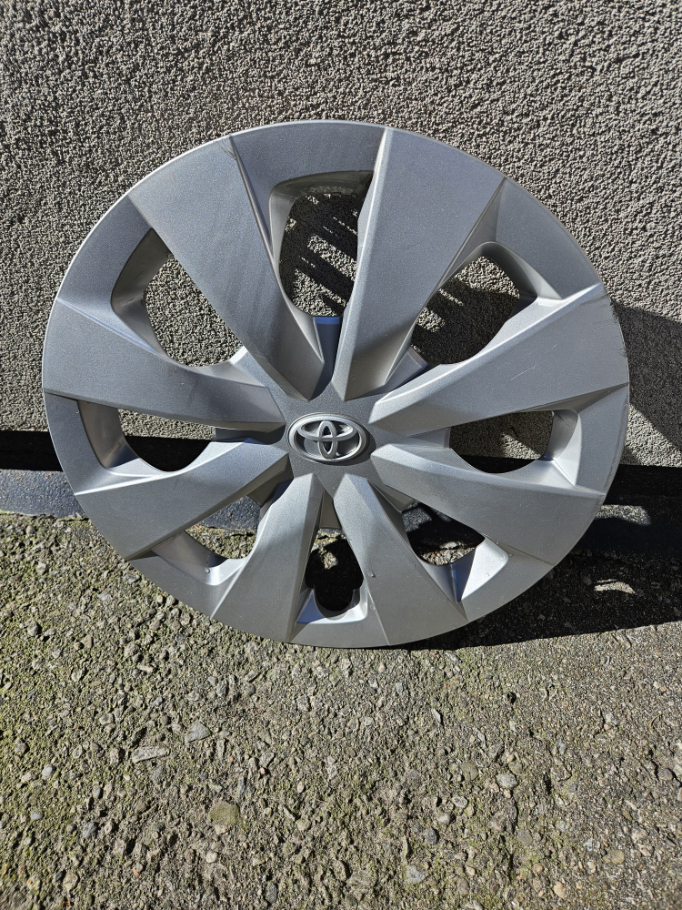 Toyota Hubcap