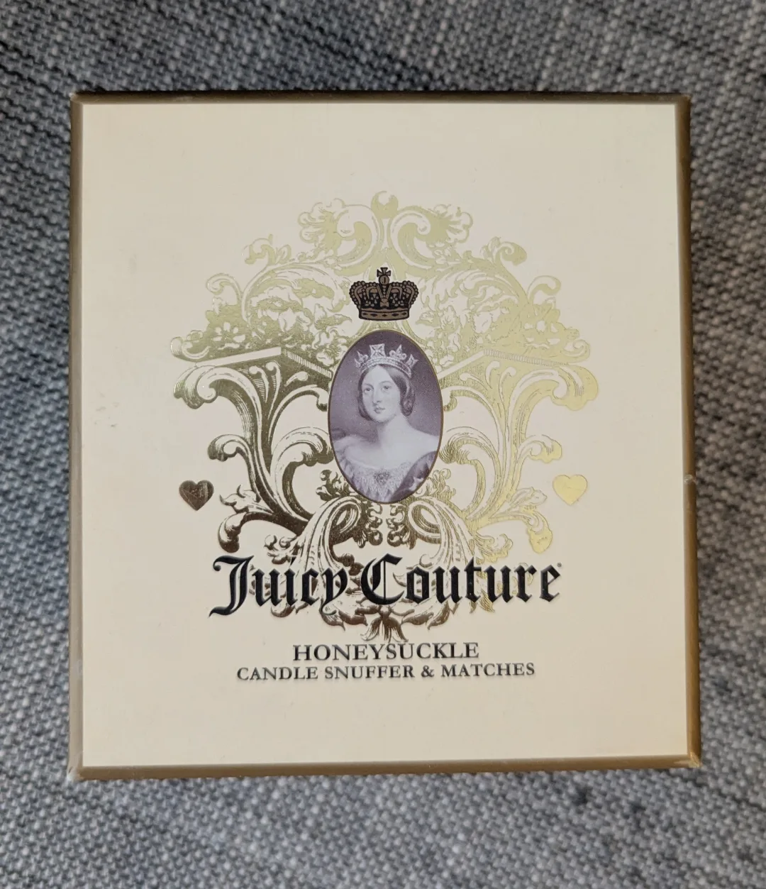 Juicy Couture Honeysuckle Candle Snuffer & Matches image indicator(2)