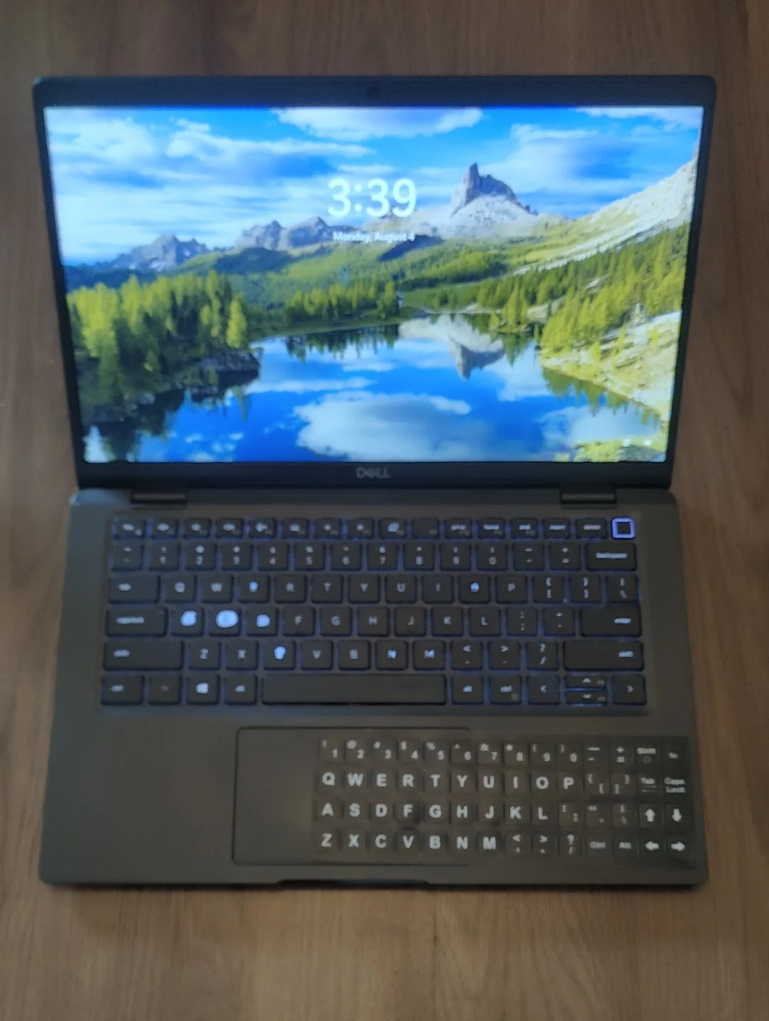 Dell Latitude 7420 laptop - 11th gen i7, 16gb ram, 256gb ssd thumbnail