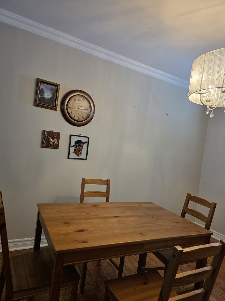 IKEA Dining Table & 4 Chairs - photo 2