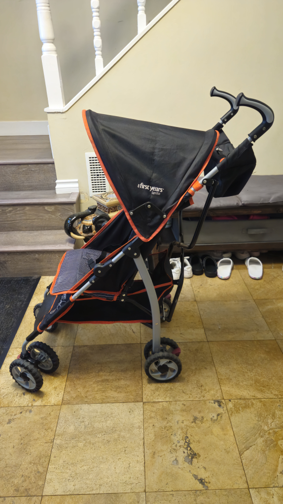 First Years ignite Stroller - Lightweight & Compact - photo 2