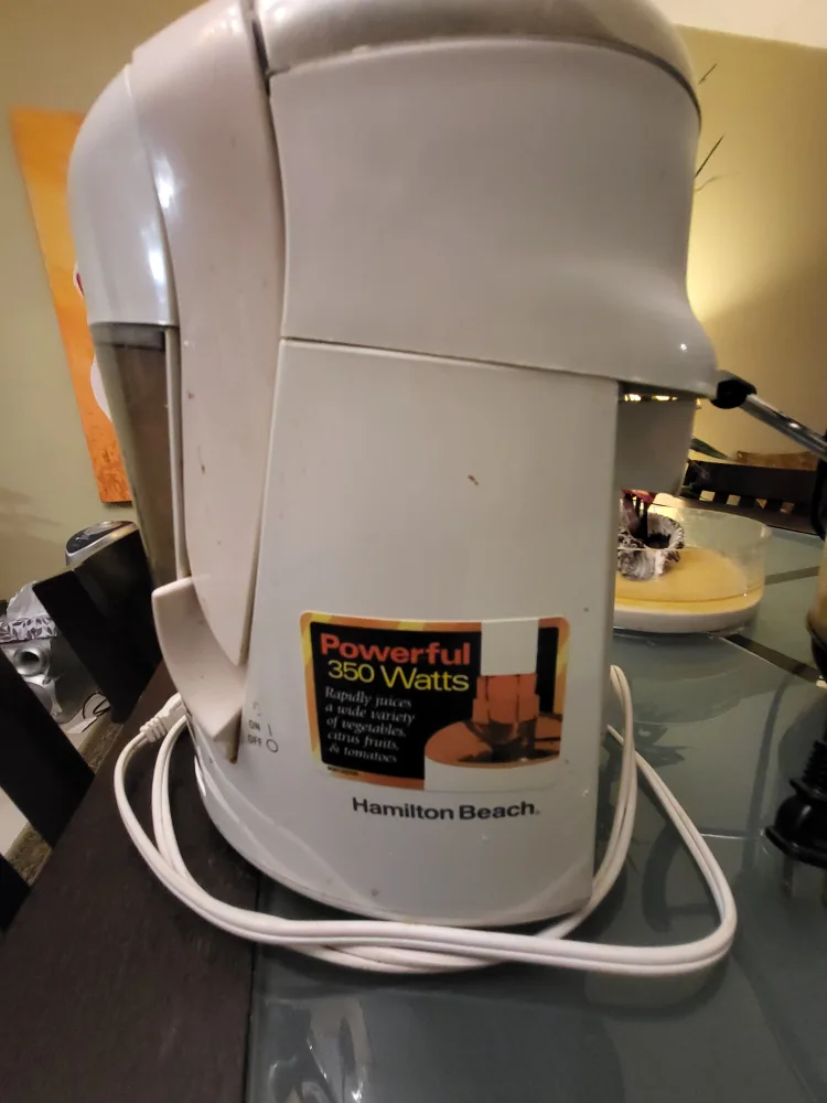 Hamilton Beach 350 Watts Juicer thumbnail