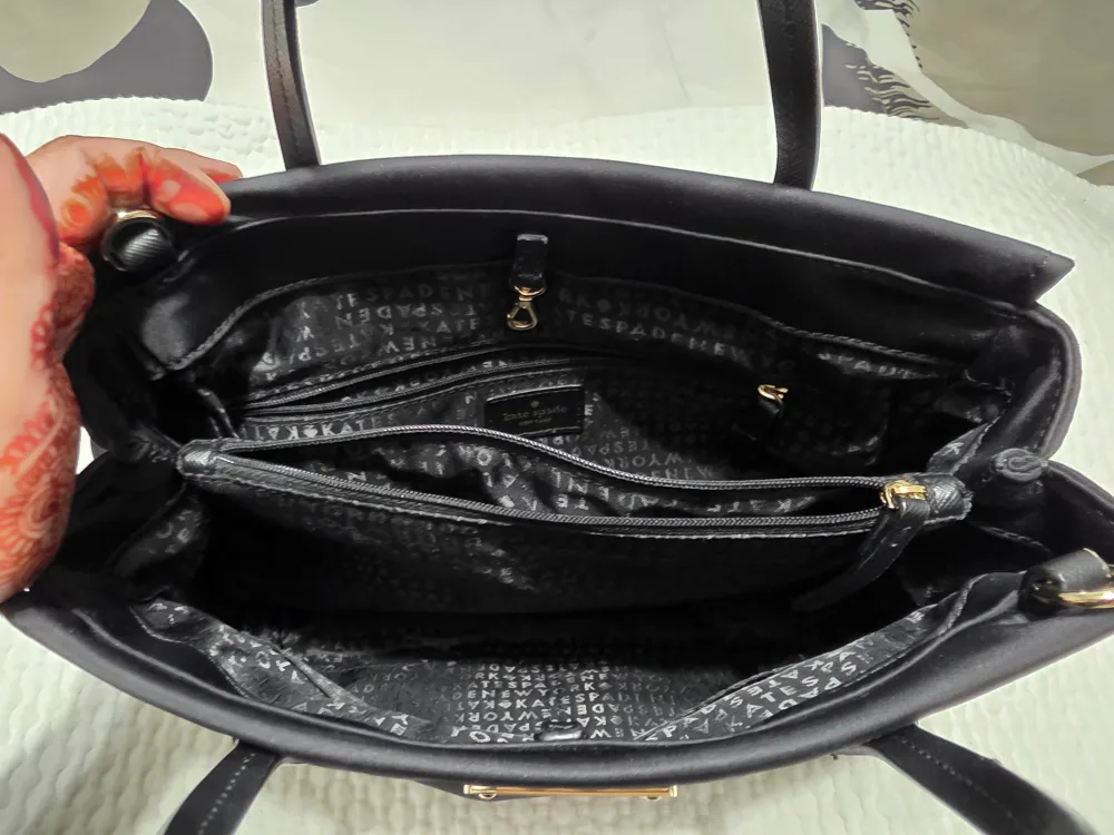 Kate Spade Black Tote Bag image indicator(3)