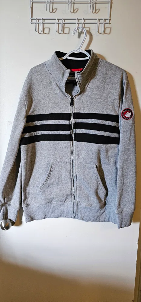 Winter Jackets Canada Weather Gear Full Zip Jacket - Size L thumbnail