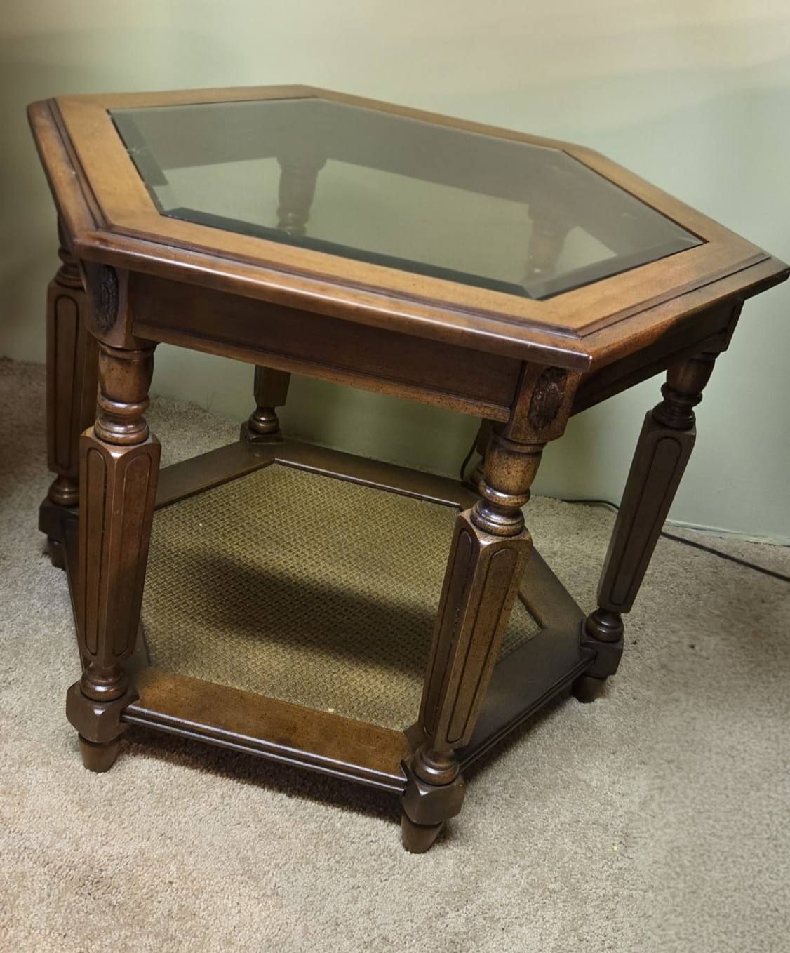 Coffee Table - Hexagonal pedestal, cherry wood