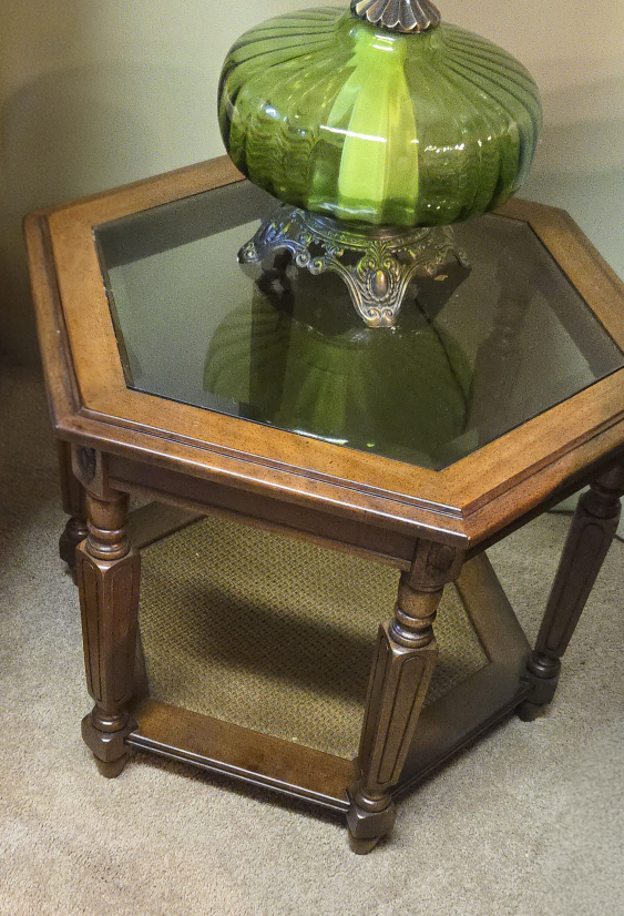 Coffee Table - Hexagonal pedestal, cherry wood - photo 2