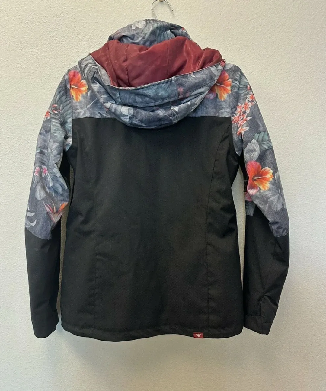 Roxy Floral Snowboarding Jacket image indicator(2)