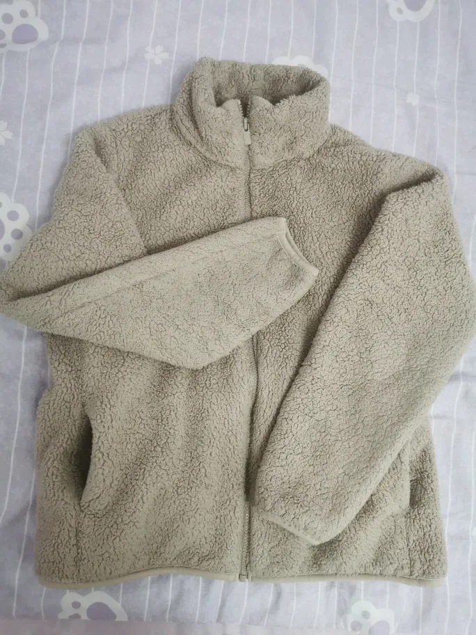 Uniqlo Fluffy Yarn Fleece Full-Zip Jacket thumbnail