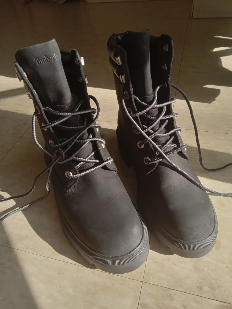 Timberland Black Boots brand new image indicator(7)