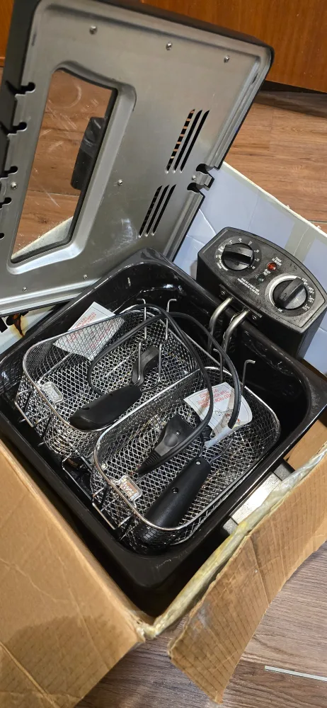 Deep Fryer with Baskets