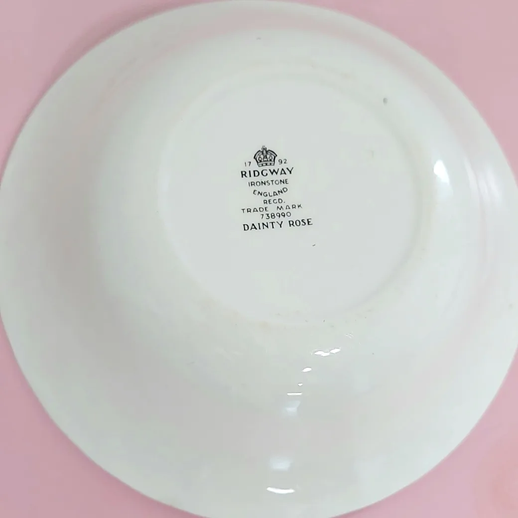 trade or $1! 🛍 cottage core stationary bowl dainty rose pattern image indicator(5)