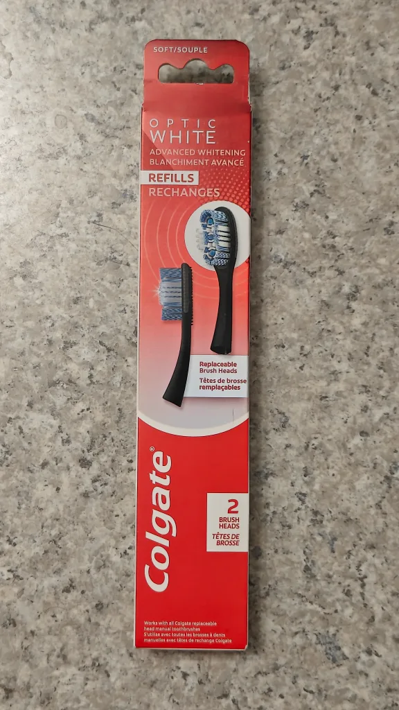 Colgate Optic White Toothbrush Refills - 2 Brush Heads thumbnail