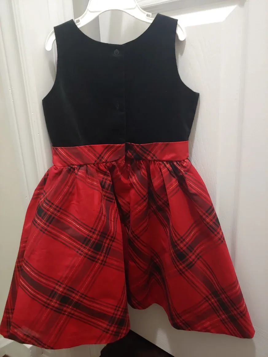 New Girls' Dresses! - size 4T $10 each image indicator(3)