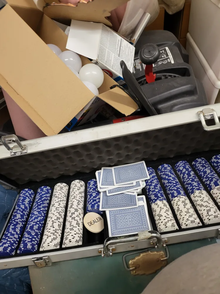 Poker Chip Set with Case & Cards thumbnail