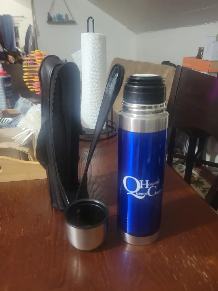 Queens Hospital Center Blue Thermos with Case image indicator(2)