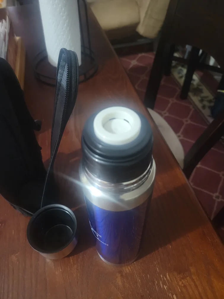 Queens Hospital Center Blue Thermos with Case image indicator(5)