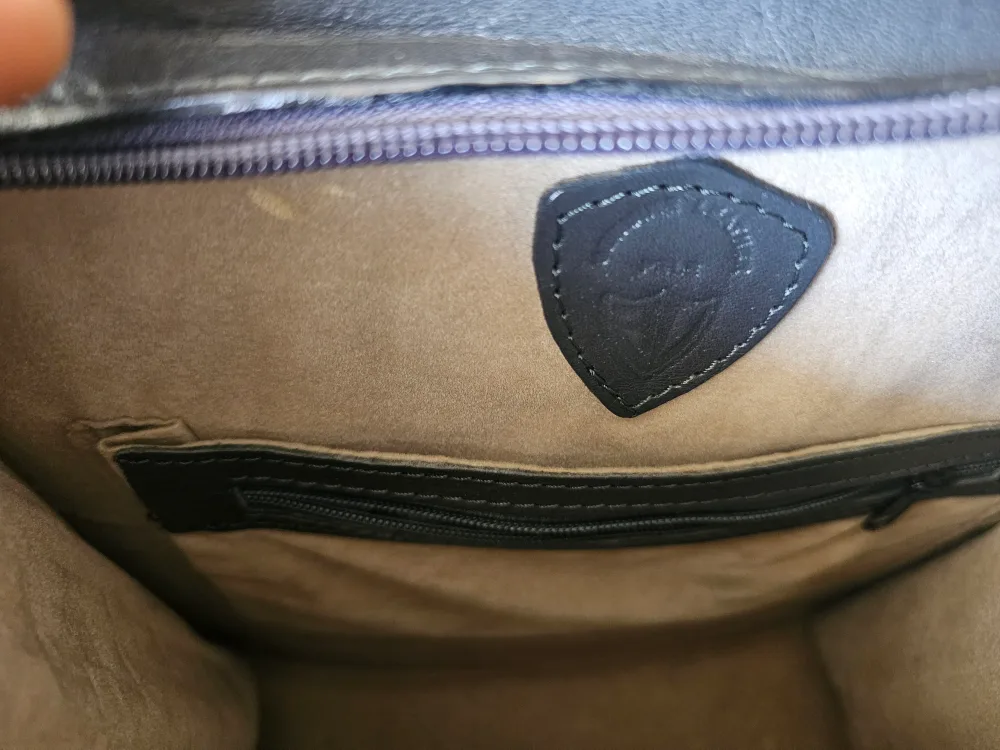 Vintage Leather Handbag image indicator(3)