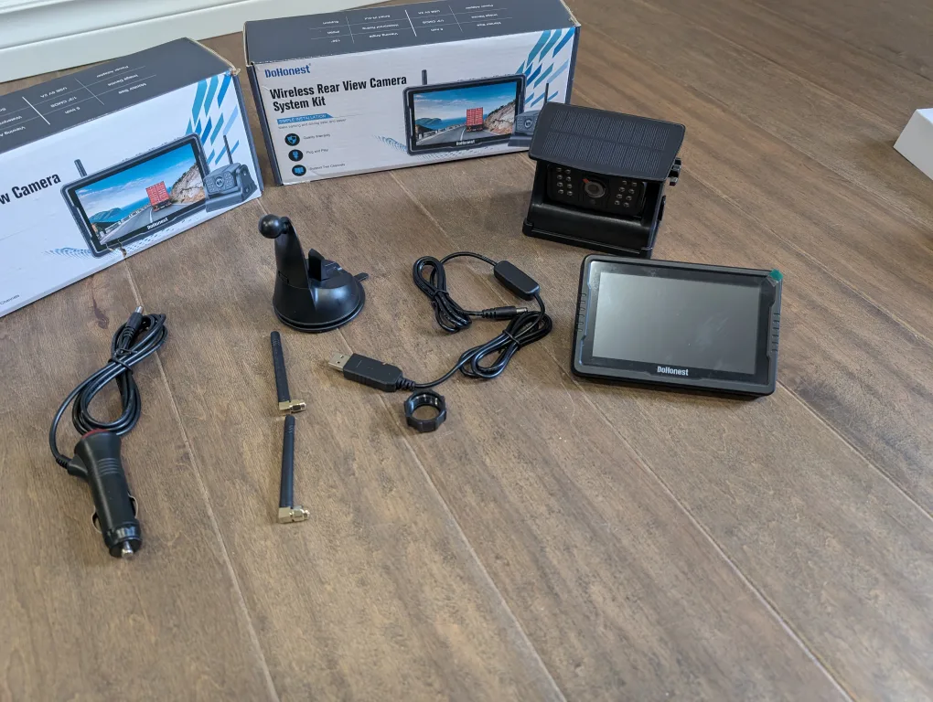 Brand New DoHonest Wireless Backup Camera For Sale image indicator(5)