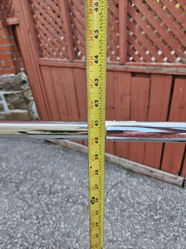 Adjustable Garment Rack - photo 3