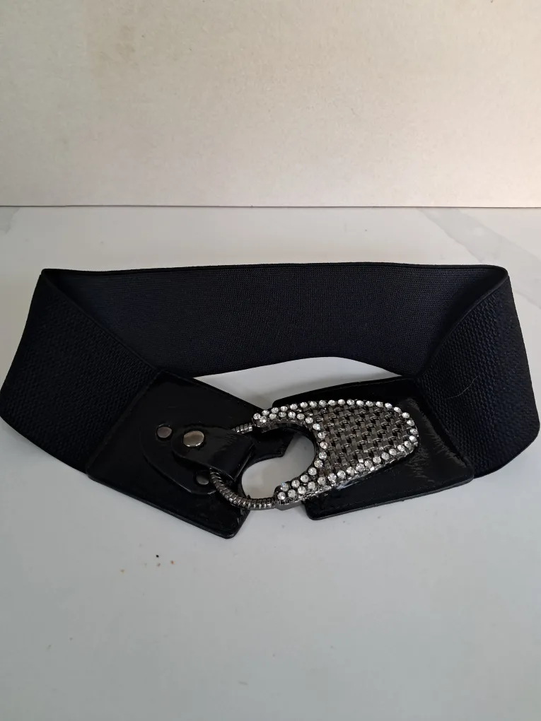 Black Elastic Belt with Rhinestone Buckle image indicator(2)