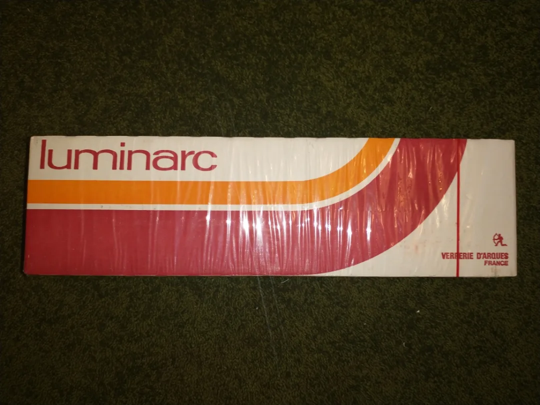 New Luminarc Arques France Green Stemmed Glasses Set image indicator(2)