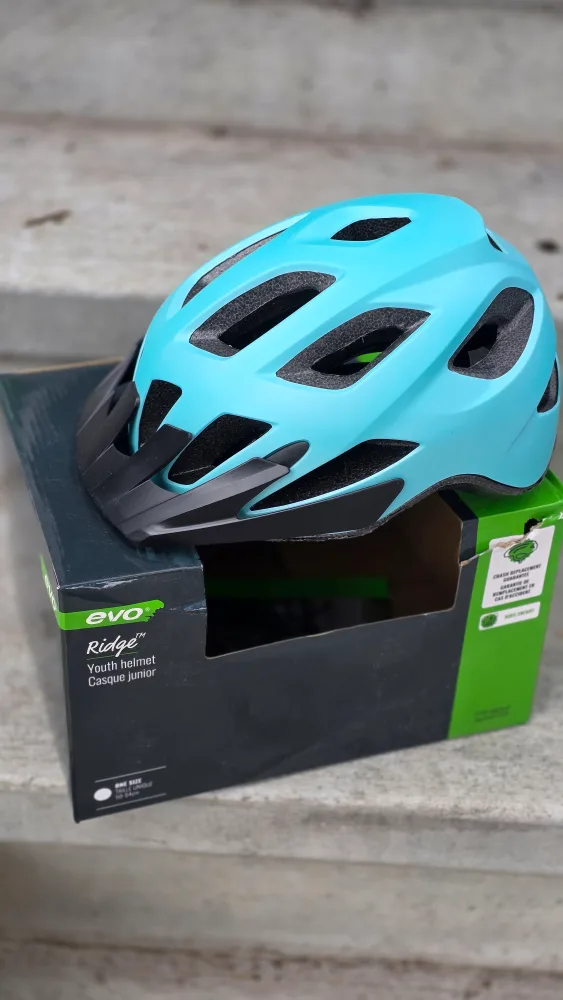 NEW! EVO Ridge Youth Helmet, Size S thumbnail