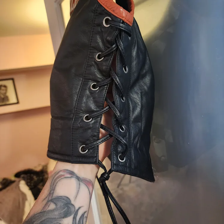 Harley-Davidson Leather Vest - Size S image indicator(5)