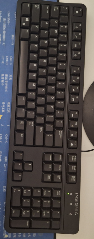 Insignia Black Keyboard ➕ mouse