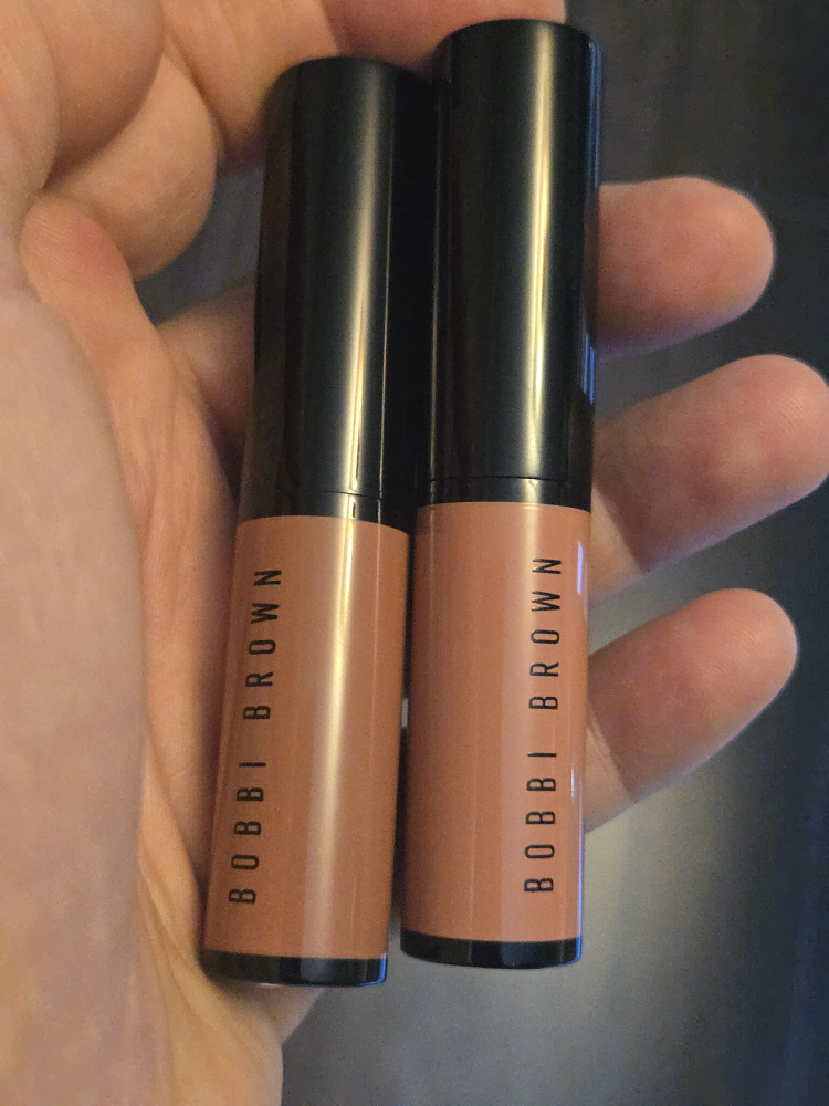 Bobbi Brown Skin Corrector Stick in two  shades - photo 2