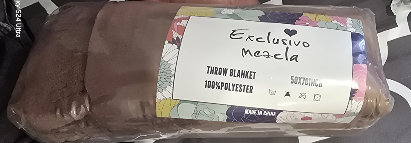 Exclusivo Mezcla Throw Blanket 50x70 inch