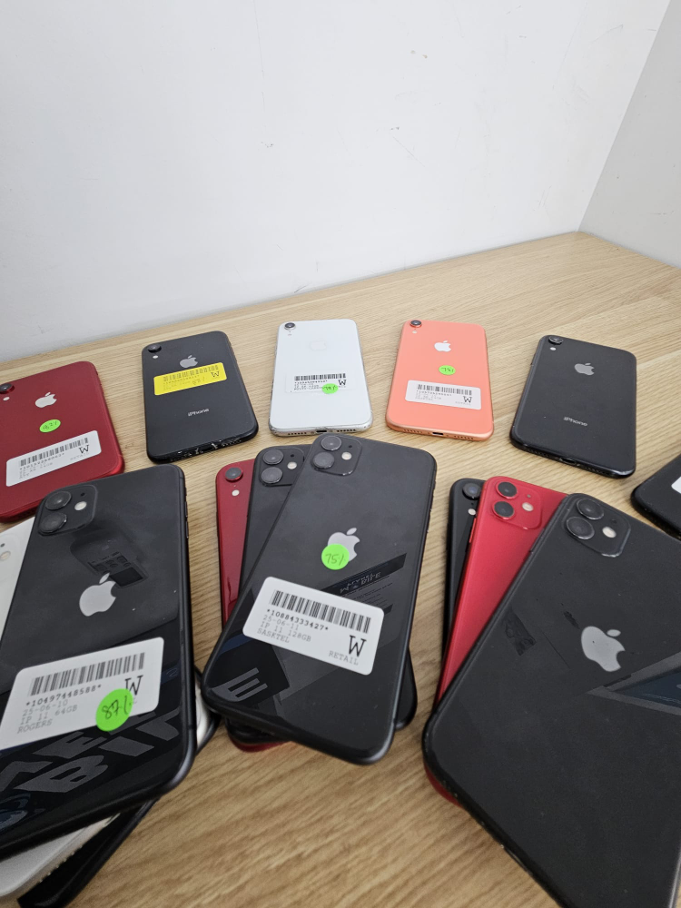 Used iPhones - Variety of Models & Colours - photo 3