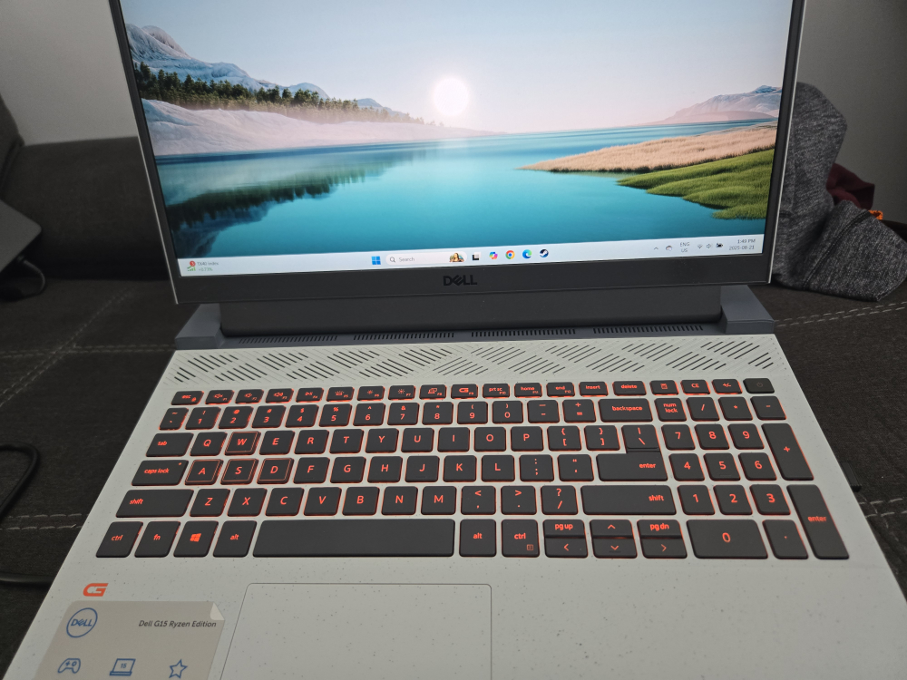 Dell G15 Gaming Laptop RTX 3060 Ryzen 7 5800h 16 GB