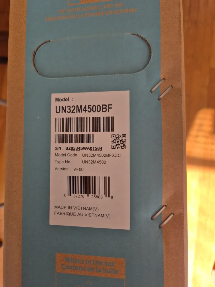 Samsung UN32M4500BF 32" TV - Like New!