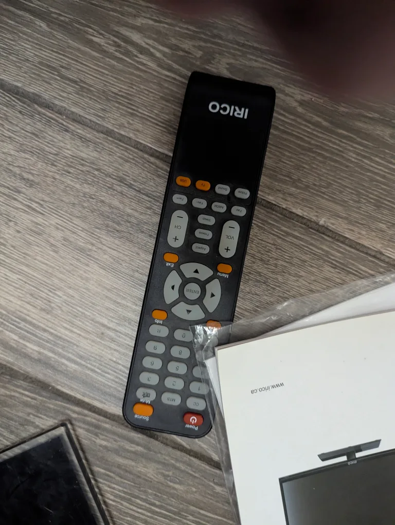 40 inch LED flat screen TV with wall mount and stand image indicator(7)